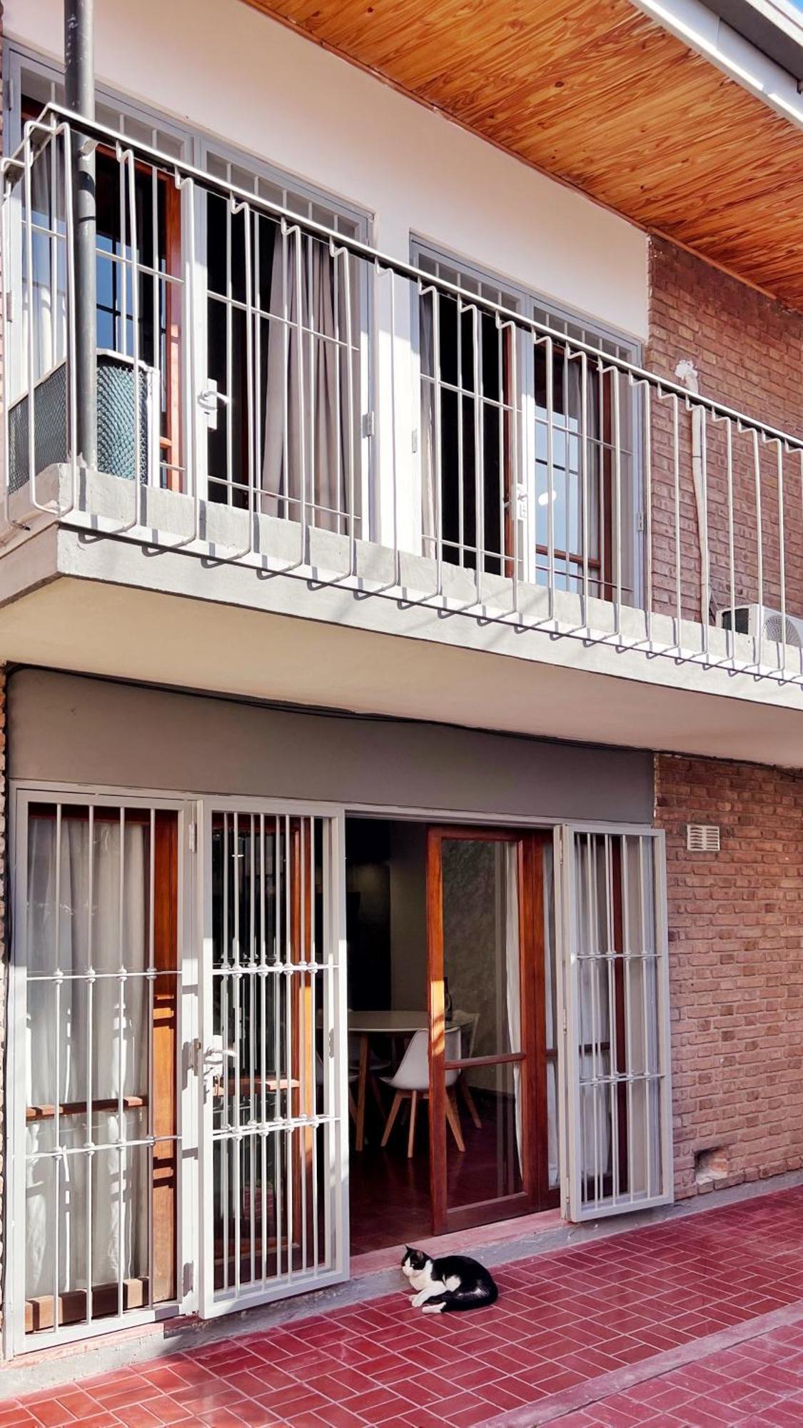 Duplex Mendoza Con Chochera Techada Экстерьер фото
