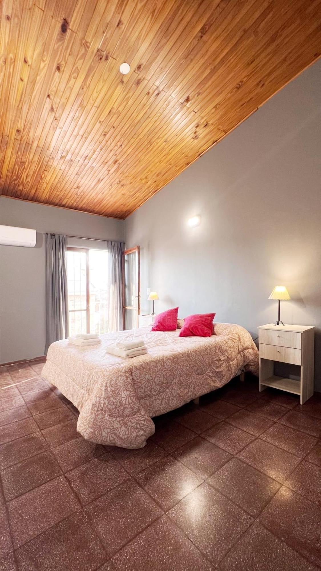 Duplex Mendoza Con Chochera Techada Экстерьер фото